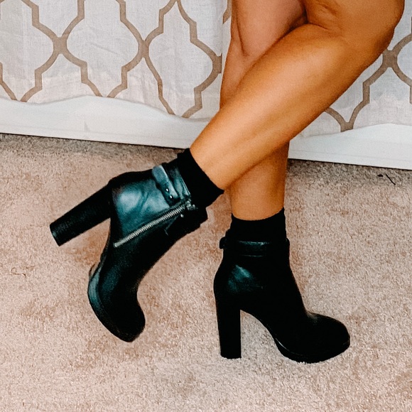 Heeled Bootie - Picture 1 of 3
